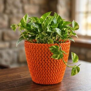 Basket weave chain pot